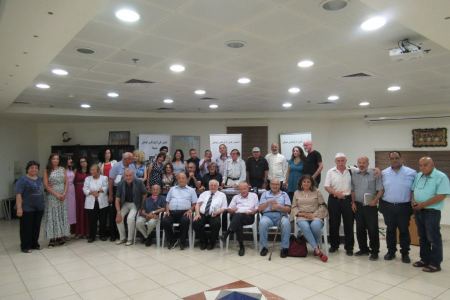 بروفيسور يهودا شنهاف شهرباني في أمسية لإشهار ومناقشة كتابه "عاملون في الترجمة" في نادي حيفا الثقافي